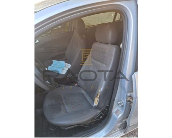 Foto de Veículo  VW/VOYAGE  CL  MB,  Ano/Modelo:  2015/2016