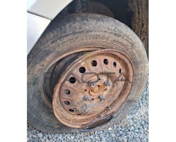 Foto de Veículo  VW/VOYAGE  CL  MB,  Ano/Modelo:  2015/2016