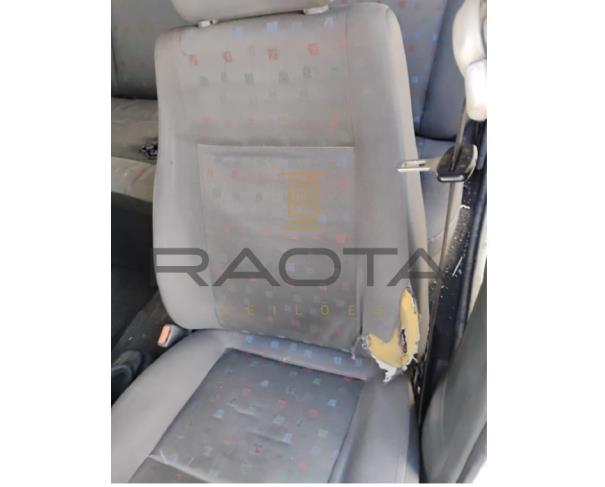 Foto de Veículo  VW/VOYAGE  CL  MB,  Ano/Modelo:  2015/2016