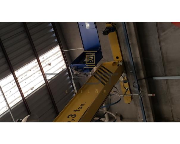 Foto de Uma ponte rolante móvel 6,3 ton, com 6 m,