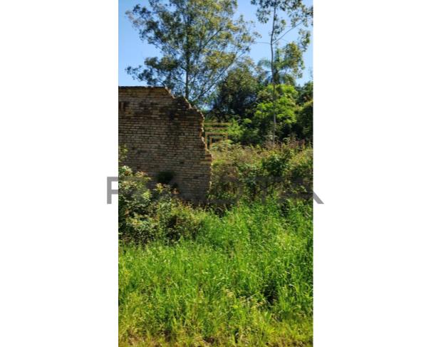 Foto de UM Terreno, sito no lote Rural nº 39, do Travessão São João, 2ª Légua, neste Município, com a área de 1.875m2, contendo um prédio de alvenaria com um pavimento, com a área construída de 438,90m2, para fins industriais, com a conclusão em fins de 1963