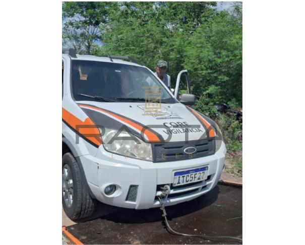 Foto de Um automóvel FORD ECOSPORT SL 1.6 Flex , branco, Placas ITC 5F27, ano 2012, branco