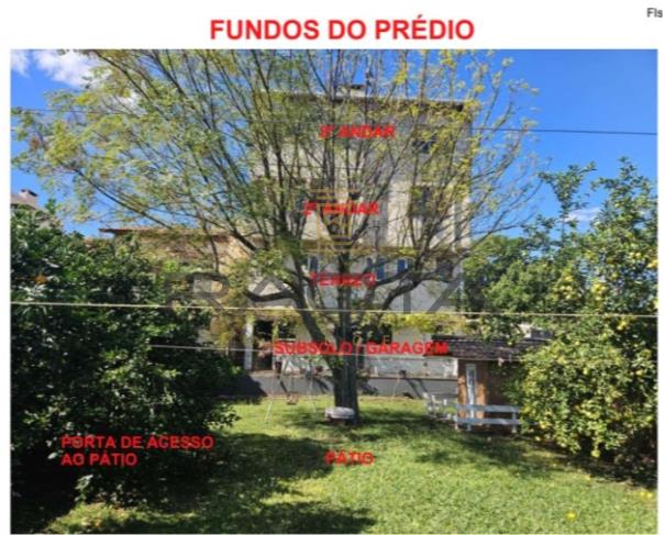 Foto de Sala comercial e dois apartamentos