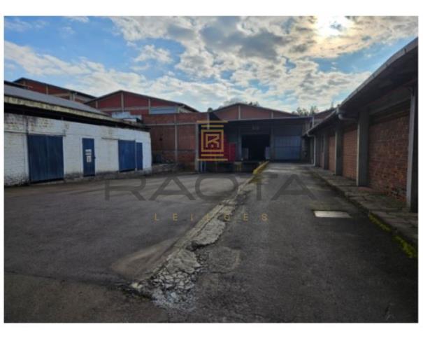 Foto de 9 prédios industriais da Paqueta Calçados Campo Bom