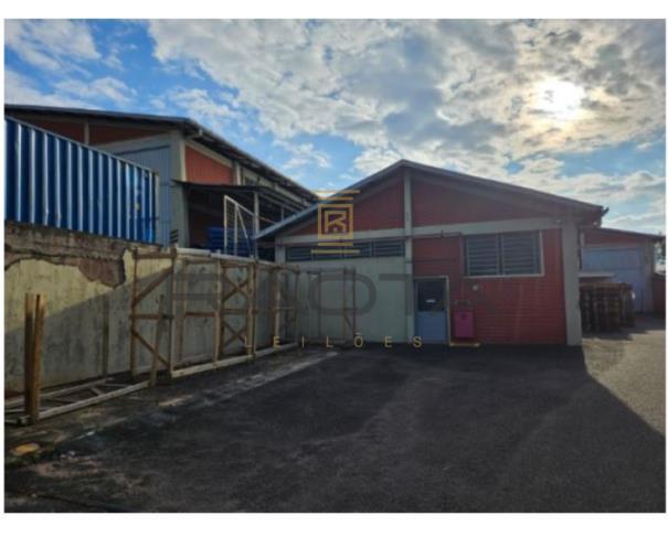 Foto de 9 prédios industriais da Paqueta Calçados Campo Bom