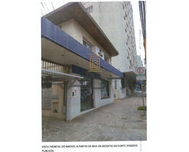 Foto de Terreno com 484m2 com duas salas com 140m2 cada