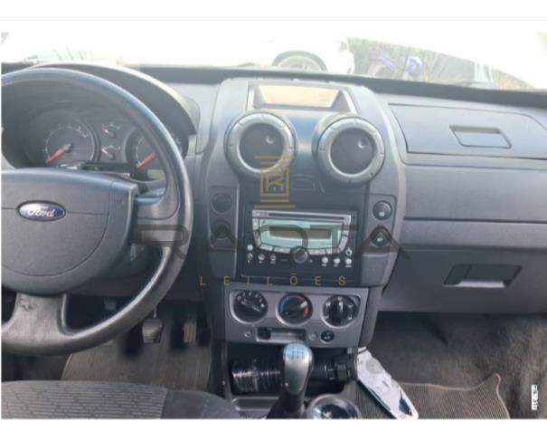 Foto de Um automóvel FORD ECOSPORT SL 1.6 Flex , branco, Placas ITC 5F27, ano 2012, branco