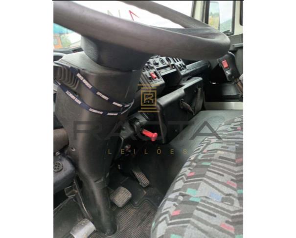 Foto de Caminhão Ford Cargo 2422E 2006 com Baú