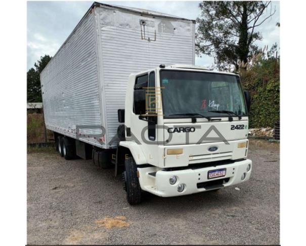 Foto de Caminhão Ford Cargo 2422E 2006 com Baú