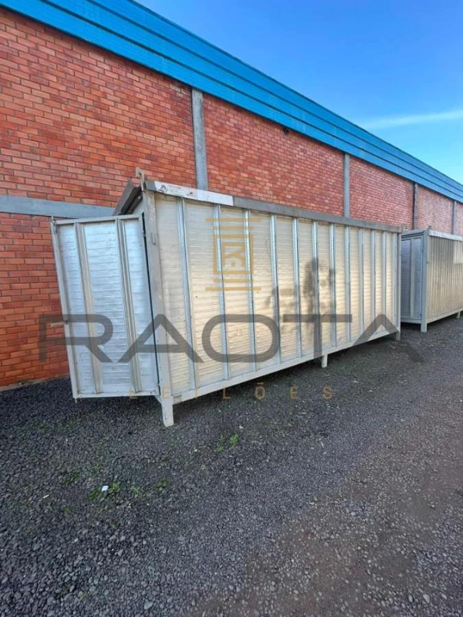 Dois containers usados medindo 6mx 3m aço zincado
