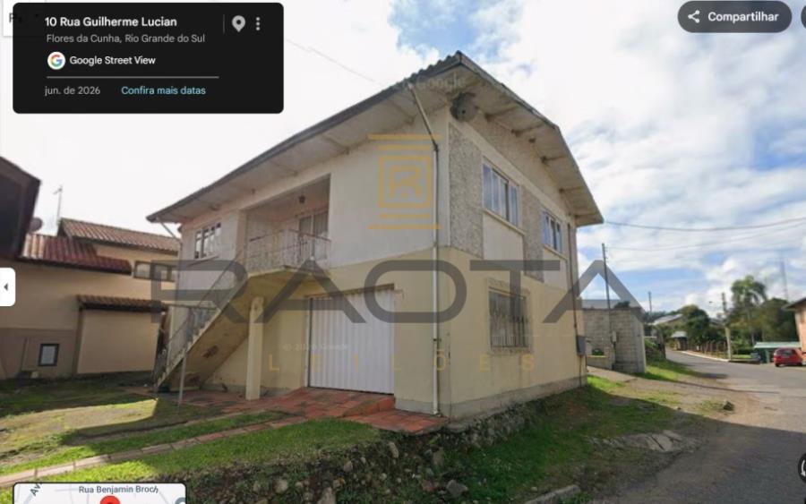 Casa com terreno em Flores da Cunha