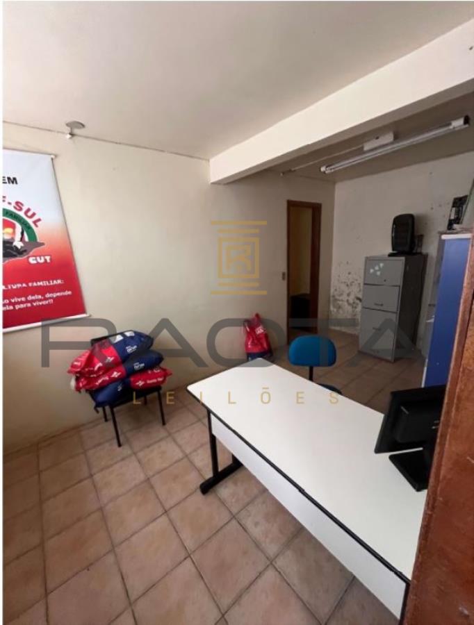 Sala Comercial 102,29m2 Fontoura Xavier